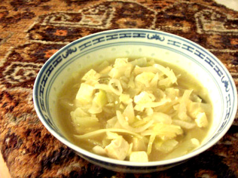 tofukaalikeitto
